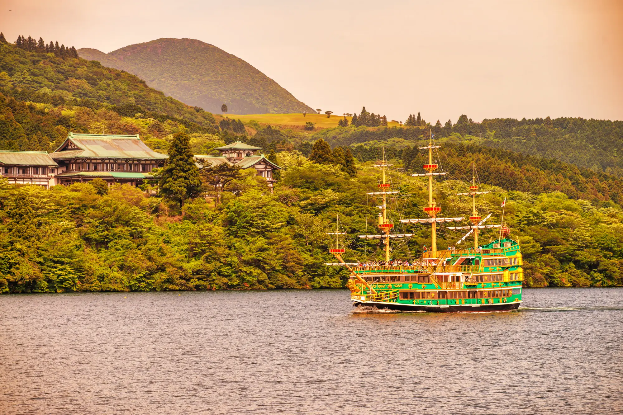 Lake Ashi Cruise