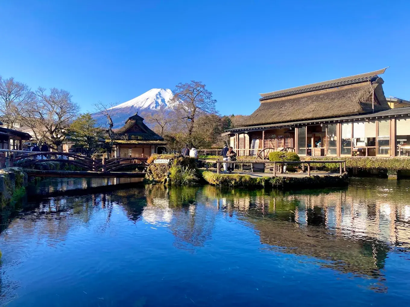 Oshino Hakkai Ancient Village Scenery