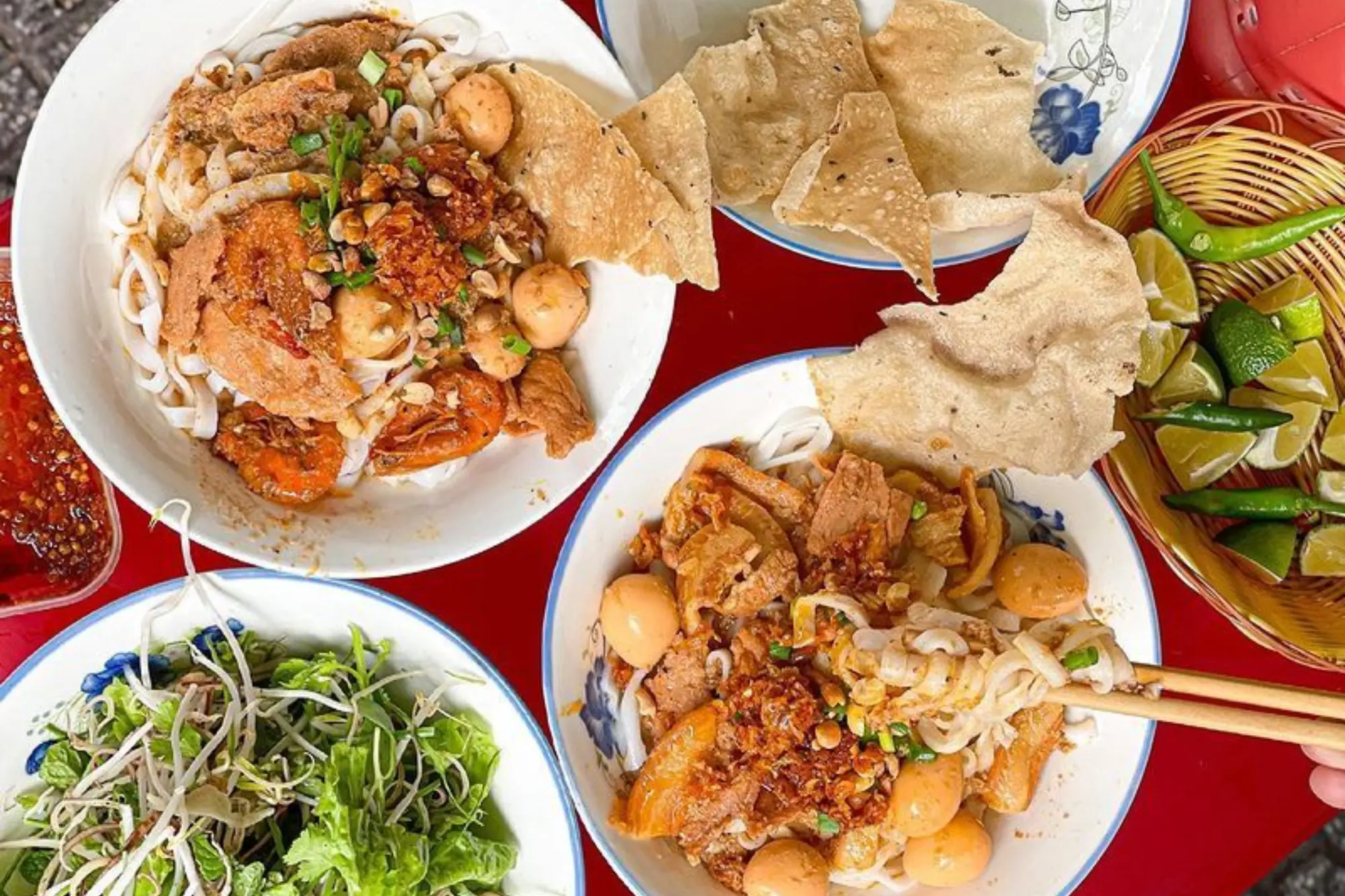 Da Nang's food - mi quang
